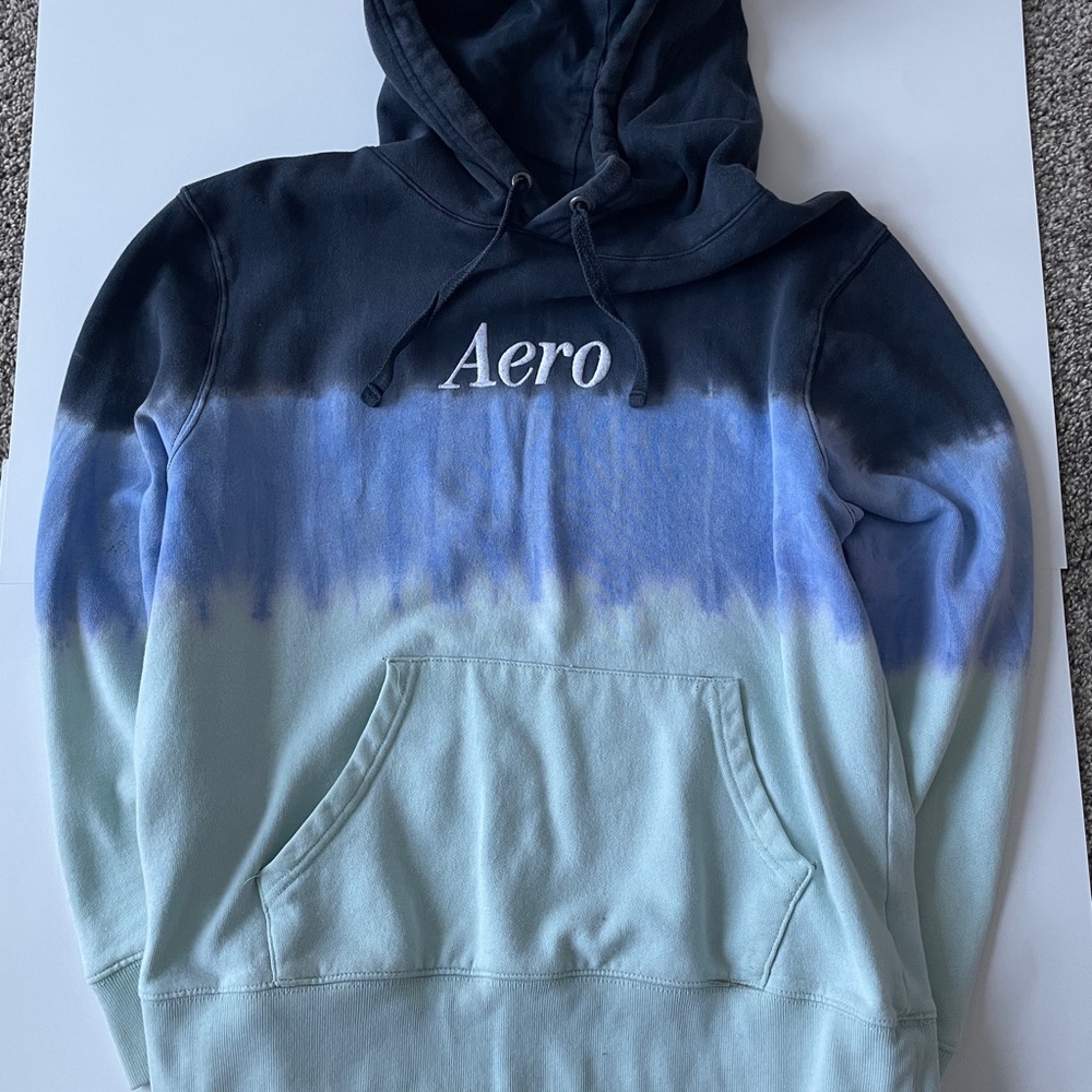 Aeropostale Men's Black and Blue Hoodie Sweater